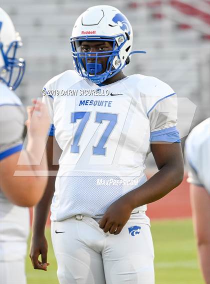 Thumbnail 1 in Mesquite @ Combs photogallery.
