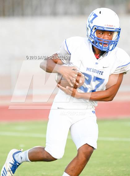 Thumbnail 2 in Mesquite @ Combs photogallery.
