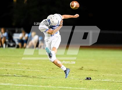 Thumbnail 1 in Mesquite @ Combs photogallery.