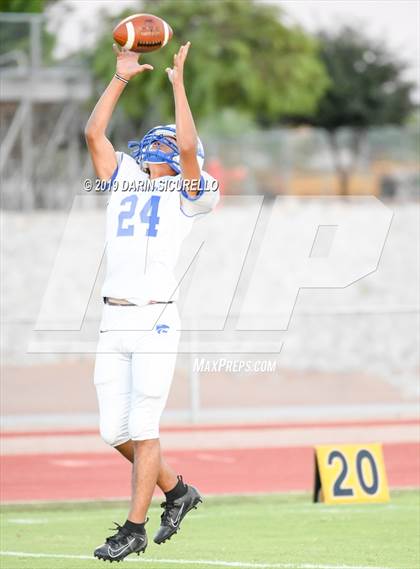 Thumbnail 2 in Mesquite @ Combs photogallery.