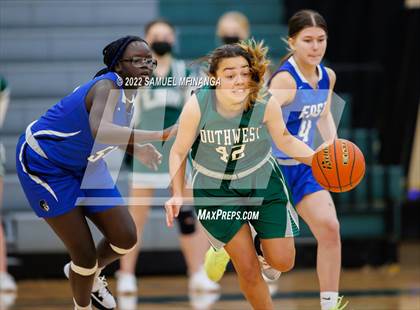Thumbnail 1 in Lincoln Southwest vs Lincoln East photogallery.