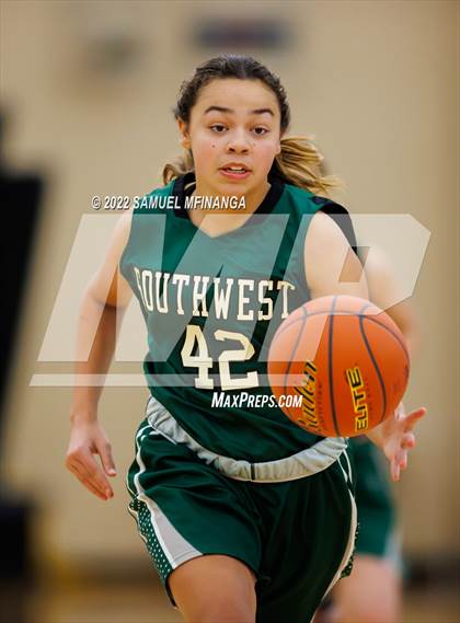 Thumbnail 1 in Lincoln Southwest vs Lincoln East photogallery.