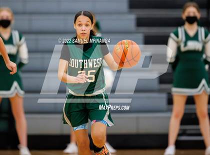 Thumbnail 1 in Lincoln Southwest vs Lincoln East photogallery.