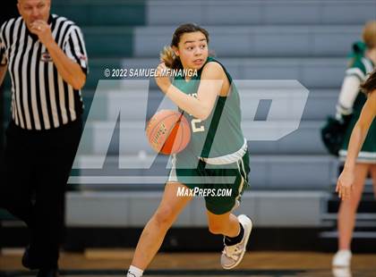 Thumbnail 3 in Lincoln Southwest vs Lincoln East photogallery.