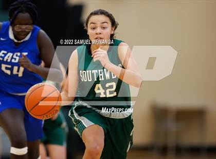 Thumbnail 2 in Lincoln Southwest vs Lincoln East photogallery.