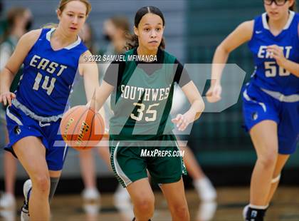 Thumbnail 3 in Lincoln Southwest vs Lincoln East photogallery.