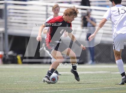 Thumbnail 3 in Alta vs. Skyline (UHSAA 5A Semifinal) photogallery.