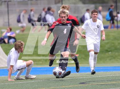 Thumbnail 3 in Alta vs. Skyline (UHSAA 5A Semifinal) photogallery.