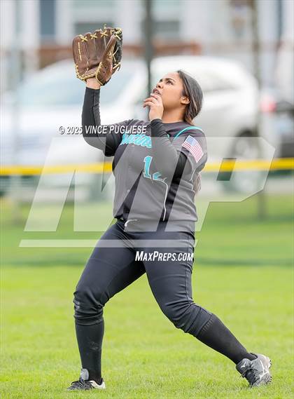 Thumbnail 3 in Spanaway Lake @ Olympia photogallery.