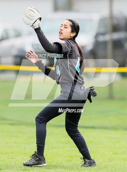 Thumbnail 3 in Spanaway Lake @ Olympia photogallery.