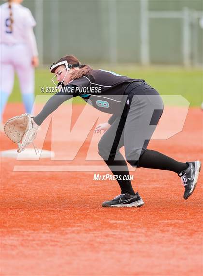 Thumbnail 3 in Spanaway Lake @ Olympia photogallery.
