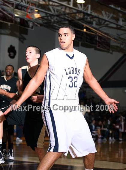 Thumbnail 3 in Little Elm vs Denison (Sherman Holiday Tournament) photogallery.