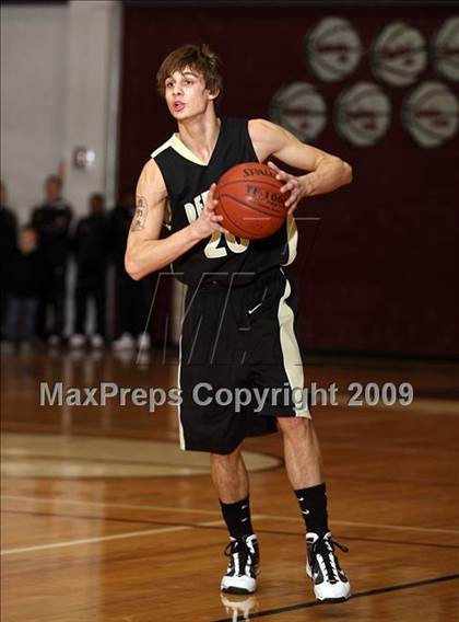 Thumbnail 2 in Little Elm vs Denison (Sherman Holiday Tournament) photogallery.