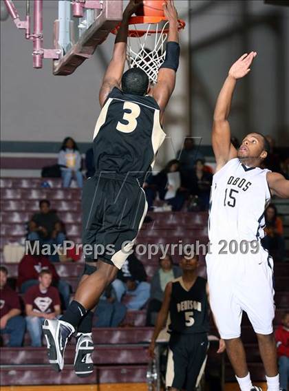 Thumbnail 1 in Little Elm vs Denison (Sherman Holiday Tournament) photogallery.