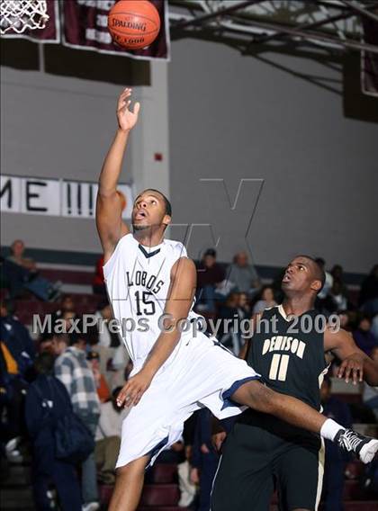 Thumbnail 3 in Little Elm vs Denison (Sherman Holiday Tournament) photogallery.