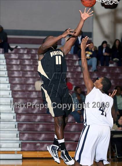 Thumbnail 1 in Little Elm vs Denison (Sherman Holiday Tournament) photogallery.