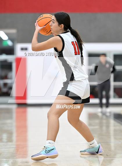 Thumbnail 2 in Sacramento Adventist @ Woodland Christian (Foundation Game) photogallery.
