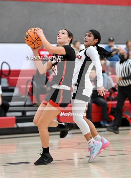 Thumbnail 2 in Sacramento Adventist @ Woodland Christian (Foundation Game) photogallery.