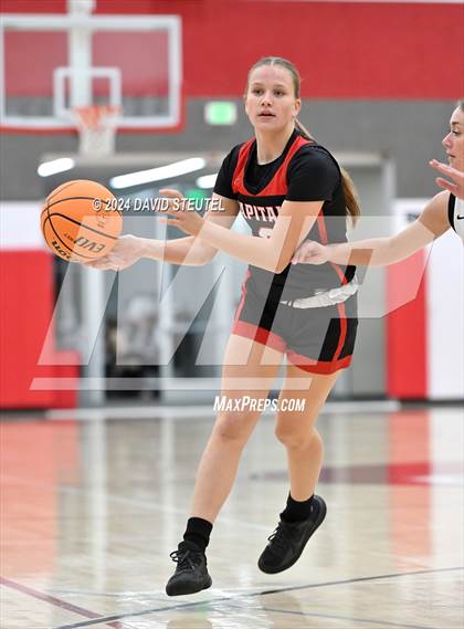 Thumbnail 2 in Sacramento Adventist @ Woodland Christian (Foundation Game) photogallery.