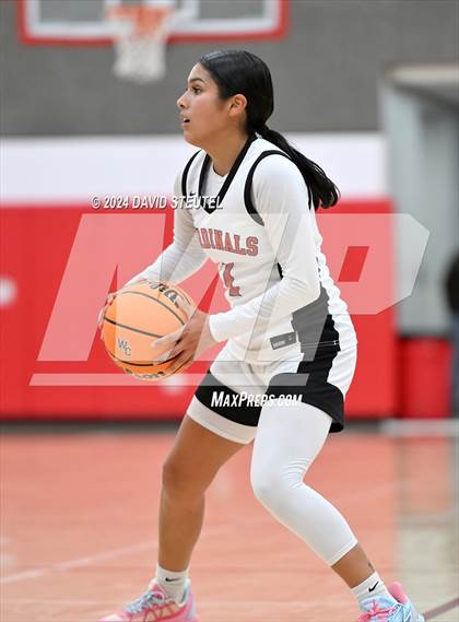 Thumbnail 3 in Sacramento Adventist @ Woodland Christian (Foundation Game) photogallery.