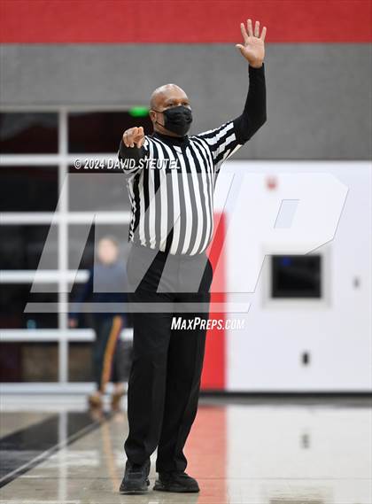 Thumbnail 2 in Sacramento Adventist @ Woodland Christian (Foundation Game) photogallery.