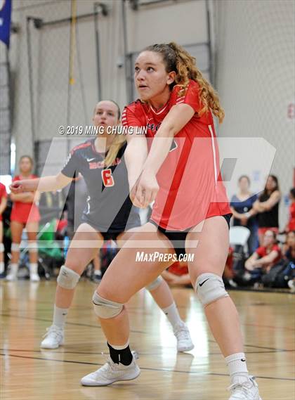 Thumbnail 1 in Foothill vs. Beckman (Queen's Court Tournament) photogallery.