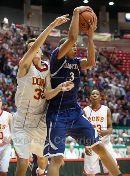 Thumbnail 2 in Cathedral Catholic vs St. Augustine (CIF SDS D3 Final) photogallery.