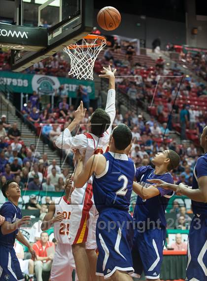 Thumbnail 3 in Cathedral Catholic vs St. Augustine (CIF SDS D3 Final) photogallery.