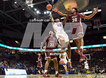 Thumbnail 1 in Belleville West vs Rainier Beach (Bass Pro Shop Tournament of Champions) photogallery.