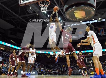 Thumbnail 3 in Belleville West vs Rainier Beach (Bass Pro Shop Tournament of Champions) photogallery.