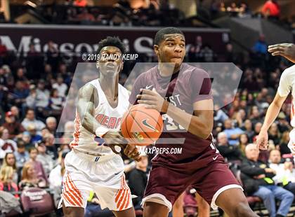Thumbnail 3 in Belleville West vs Rainier Beach (Bass Pro Shop Tournament of Champions) photogallery.