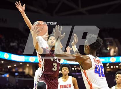 Thumbnail 2 in Belleville West vs Rainier Beach (Bass Pro Shop Tournament of Champions) photogallery.