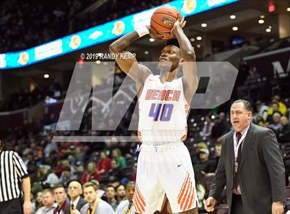 Thumbnail 2 in Belleville West vs Rainier Beach (Bass Pro Shop Tournament of Champions) photogallery.
