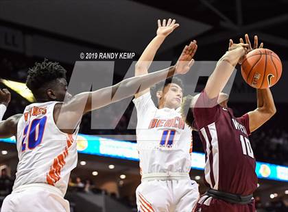 Thumbnail 1 in Belleville West vs Rainier Beach (Bass Pro Shop Tournament of Champions) photogallery.