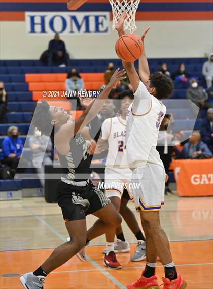 Thumbnail 2 in Pebblebrook vs. Durango (Tarkanian Classic) photogallery.