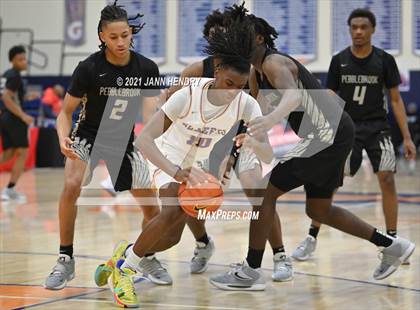 Thumbnail 3 in Pebblebrook vs. Durango (Tarkanian Classic) photogallery.