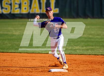 Thumbnail 1 in George Walton Academy vs Athens Christian (GIAA 4A 1st round) photogallery.