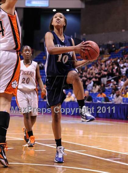 Thumbnail 2 in Hope Mills South View vs. Millbrook (NCHSAA East Region Final) photogallery.