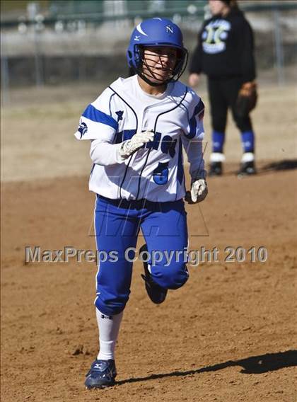 Thumbnail 3 in Nolan Catholic vs. Summit photogallery.