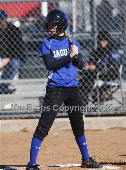 Thumbnail 1 in Nolan Catholic vs. Summit photogallery.