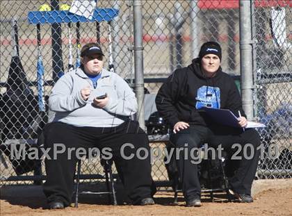 Thumbnail 1 in Nolan Catholic vs. Summit photogallery.