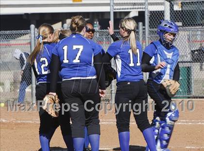 Thumbnail 1 in Nolan Catholic vs. Summit photogallery.