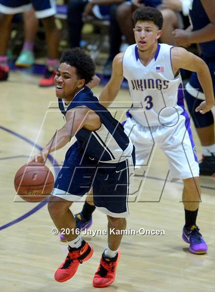 Thumbnail 3 in St. John Bosco @. Valencia (D3 Playoff) photogallery.