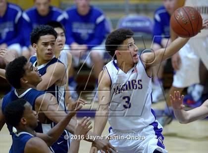 Thumbnail 1 in St. John Bosco @. Valencia (D3 Playoff) photogallery.