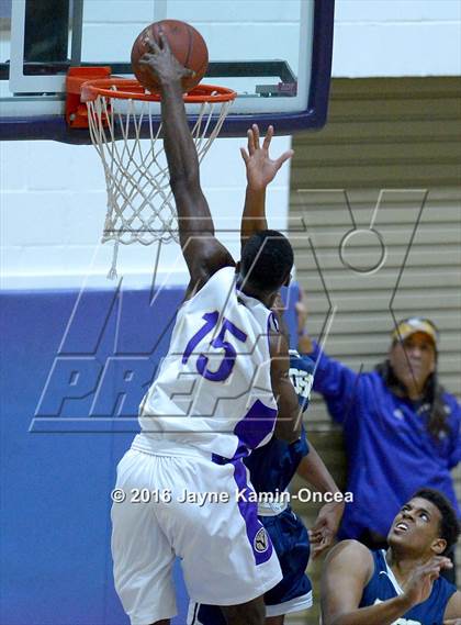 Thumbnail 1 in St. John Bosco @. Valencia (D3 Playoff) photogallery.