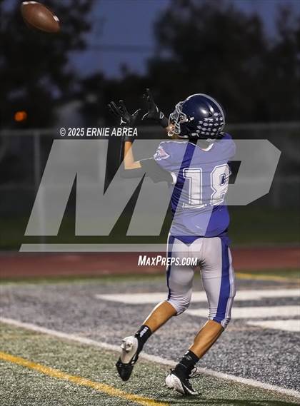 Thumbnail 1 in JV: Emerald @ Freedom photogallery.