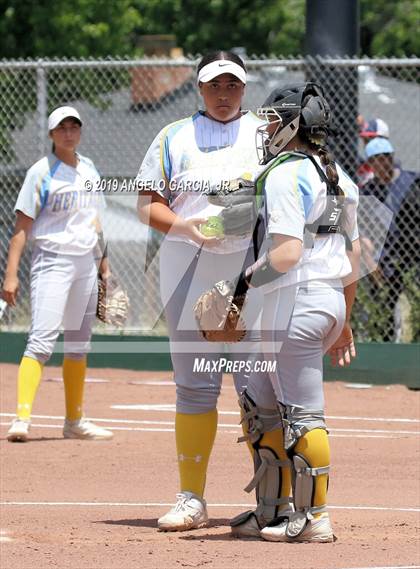 Thumbnail 1 in Heritage vs Foothill (CIF NCS D1 Final) photogallery.