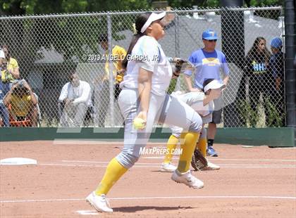 Thumbnail 2 in Heritage vs Foothill (CIF NCS D1 Final) photogallery.