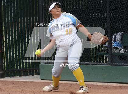 Thumbnail 1 in Heritage vs Foothill (CIF NCS D1 Final) photogallery.