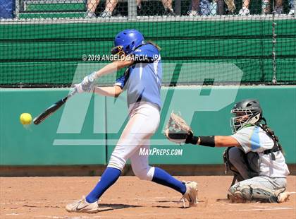 Thumbnail 1 in Heritage vs Foothill (CIF NCS D1 Final) photogallery.